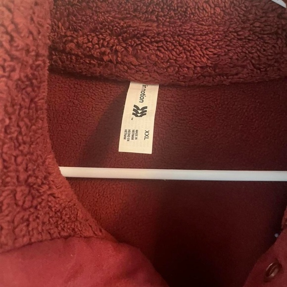 Women's Plush Burgundy Teddy Jacket - Picture 2 of 4